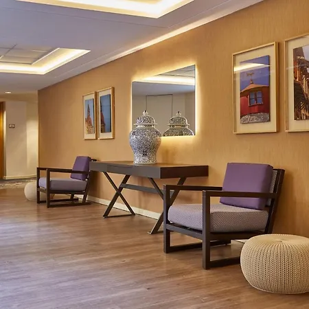 Sheraton Rhodes Station touristique