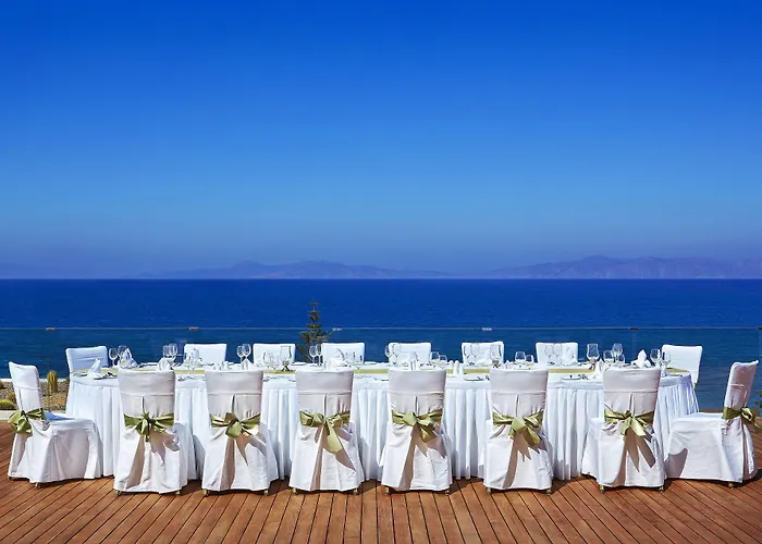 Курортный комплекс Sheraton Rhodes 5*