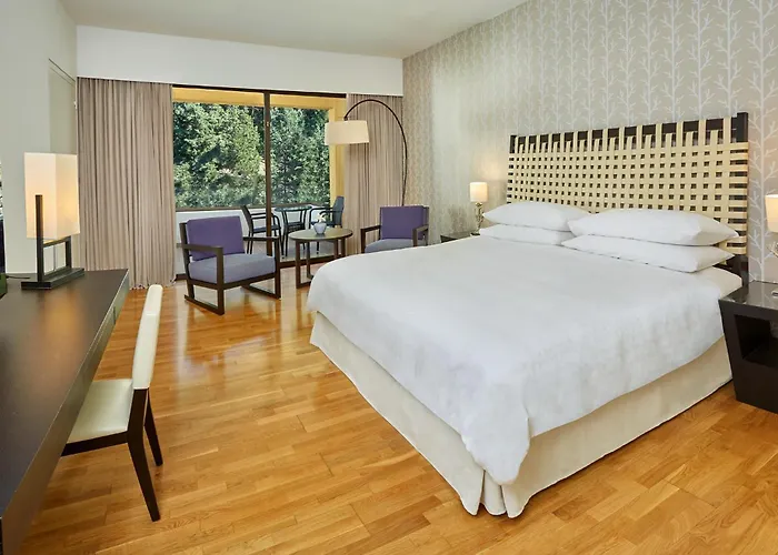 Курортный комплекс Sheraton Rhodes 5*